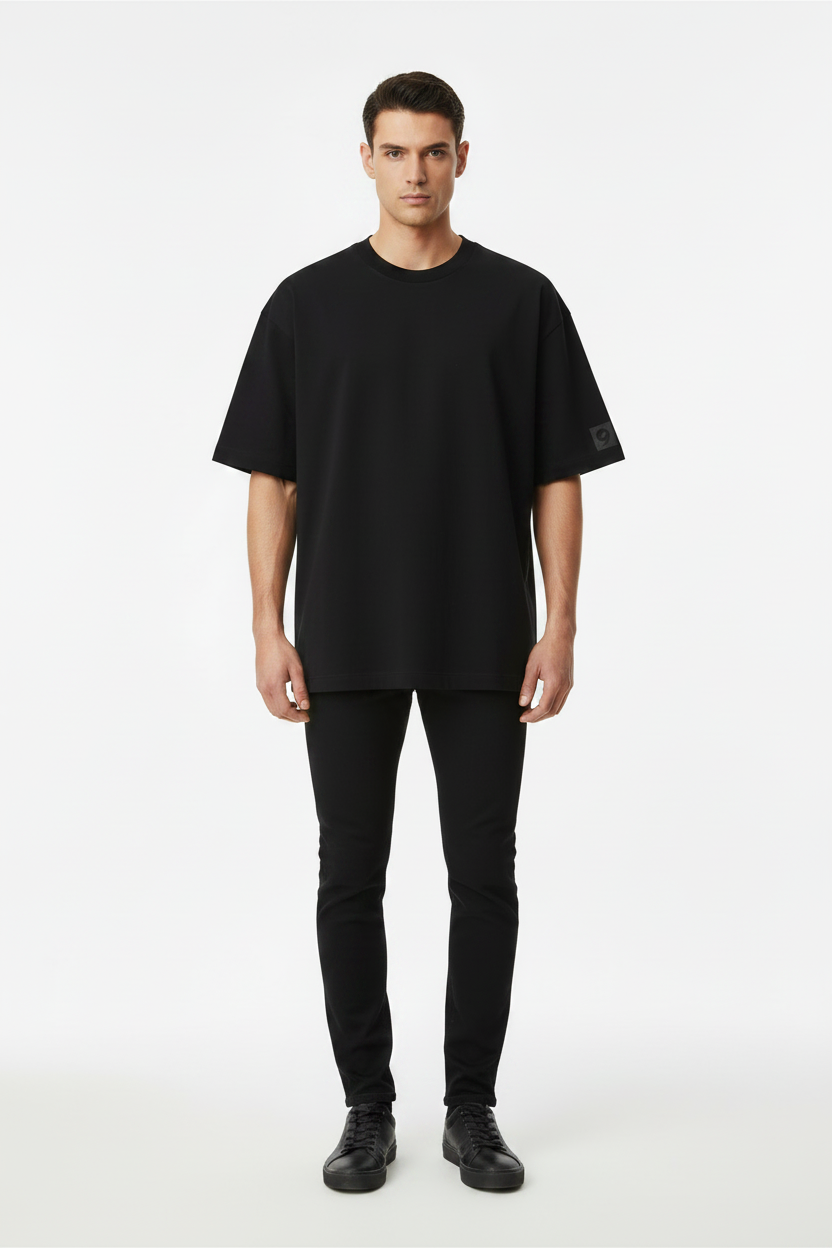 Mens Premium T-shirt Black      Sku: Essentials.  size XL-3xL